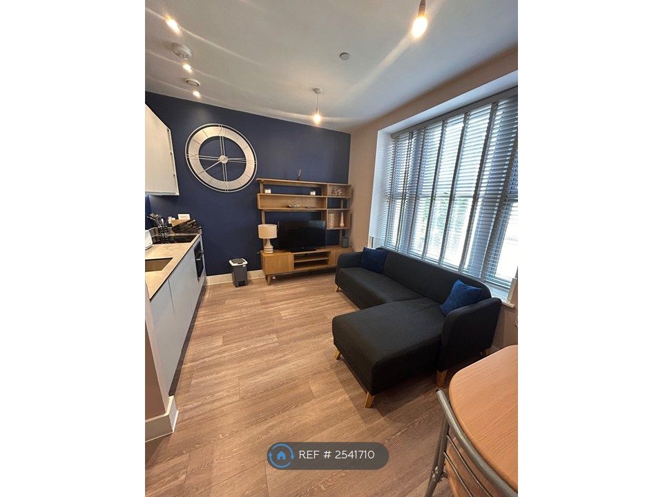 Property photo 1 of 35