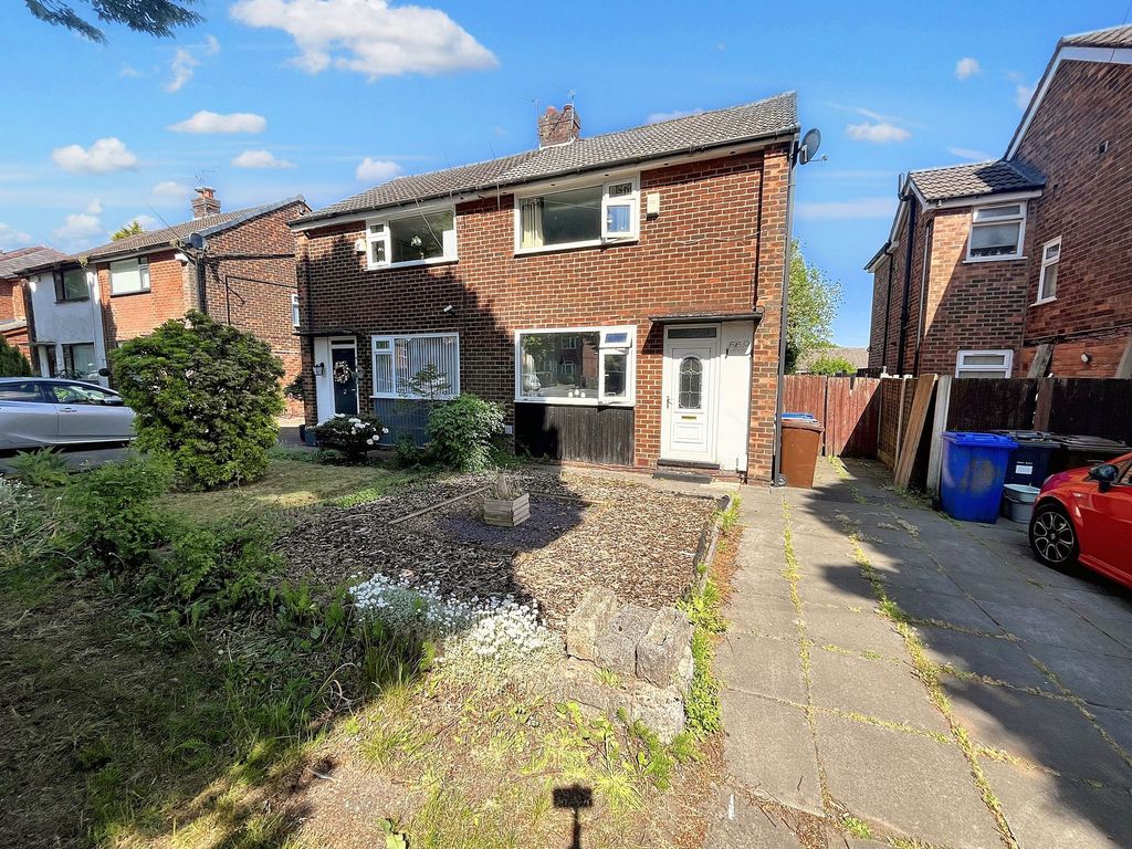 Property photo 1 of 16