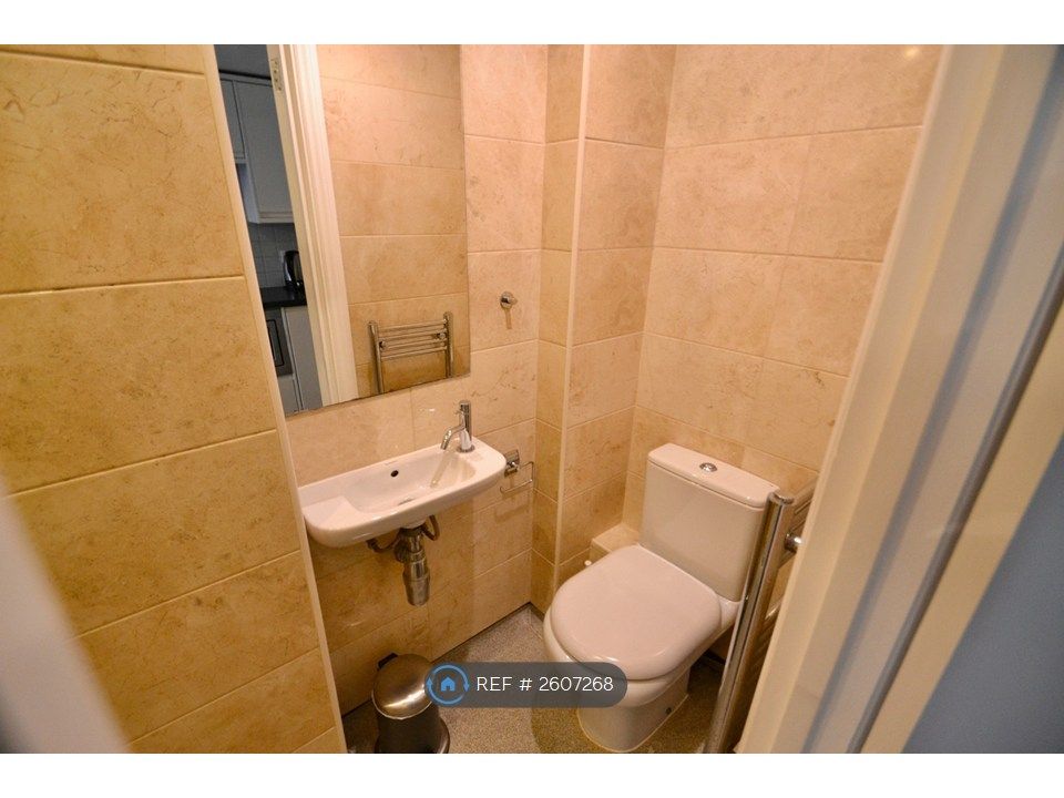 Property photo 3 of 4