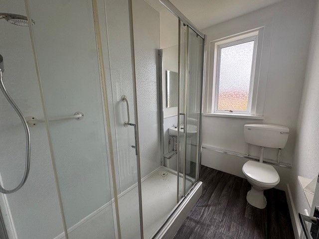 Additional image 8 of 3 bed flat to rent49 King Street, Kirkcaldy KY2