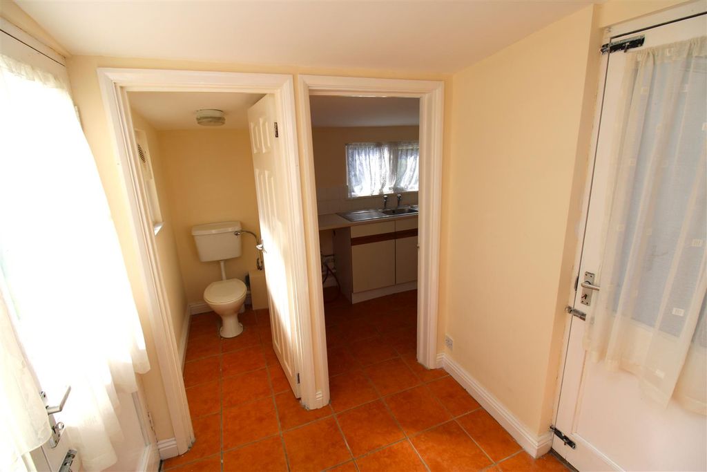 Additional image 5 of 3 bed semi-detached house to rentWillow Brook Road, Corby NN17