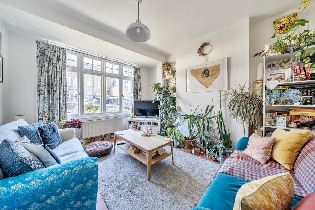 Property photo 1 of 20 Picture No. 09