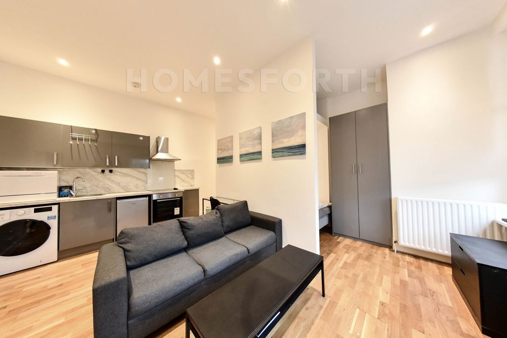 Property photo 1 of 7 Photo 2