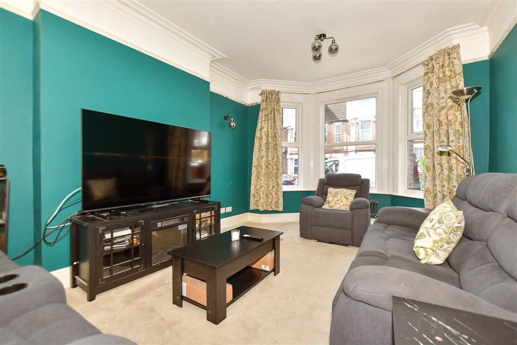 Property photo 2 of 12 Sitting Room