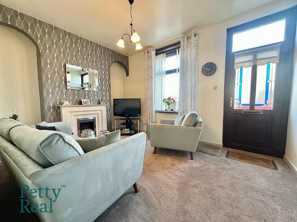 Property photo 1 of 13 Eaf8C9Ef-0761-41Bc-9E0F-C73C749E29Eb.Jpeg