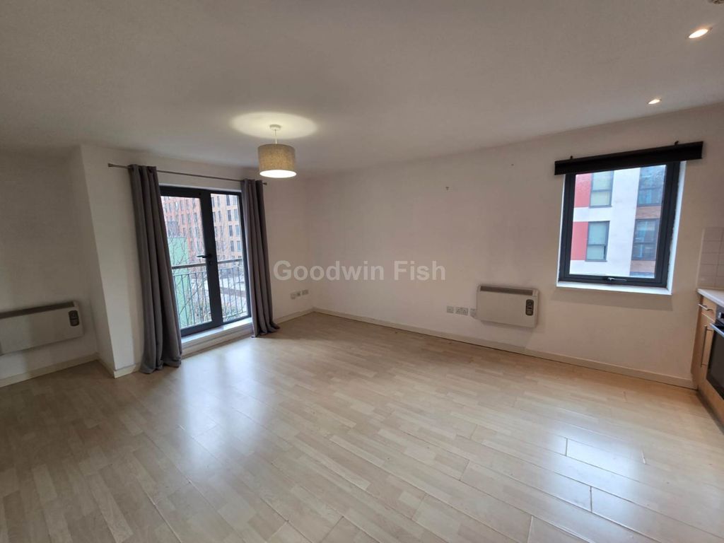 Property photo 3 of 9