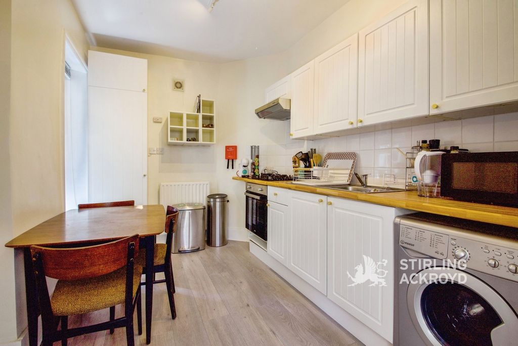 Property photo 2 of 20 Pbox-Img.Jpg
