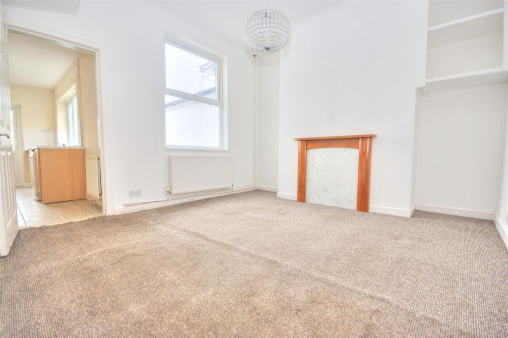 Property photo 3 of 13 Dsc_1281_Enhancer.Jpg