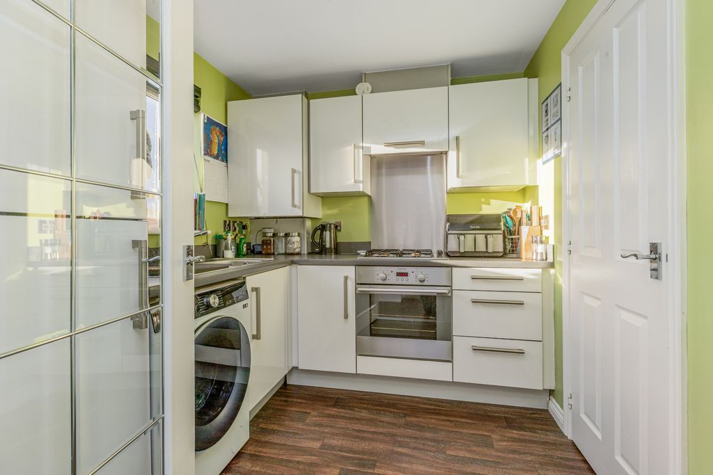 Property photo 3 of 10 Property Image 3