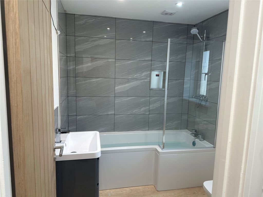 Property photo 3 of 12 Picture No. 07
