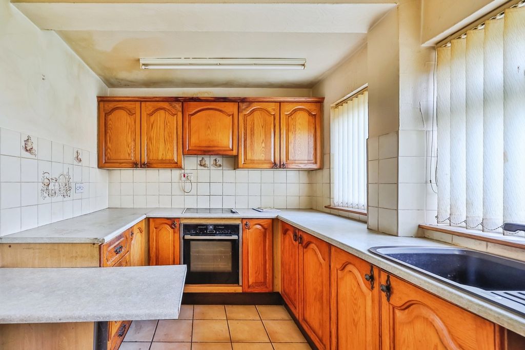 Property photo 2 of 20 Pbox-Img.Jpg