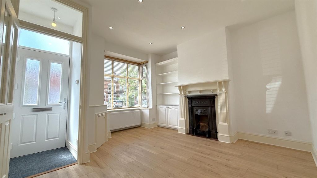 Property photo 2 of 24 Img_E1722.Jpg
