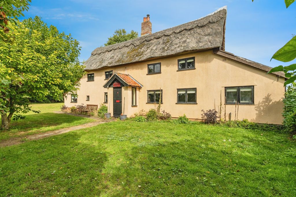 Property photo 1 of 17