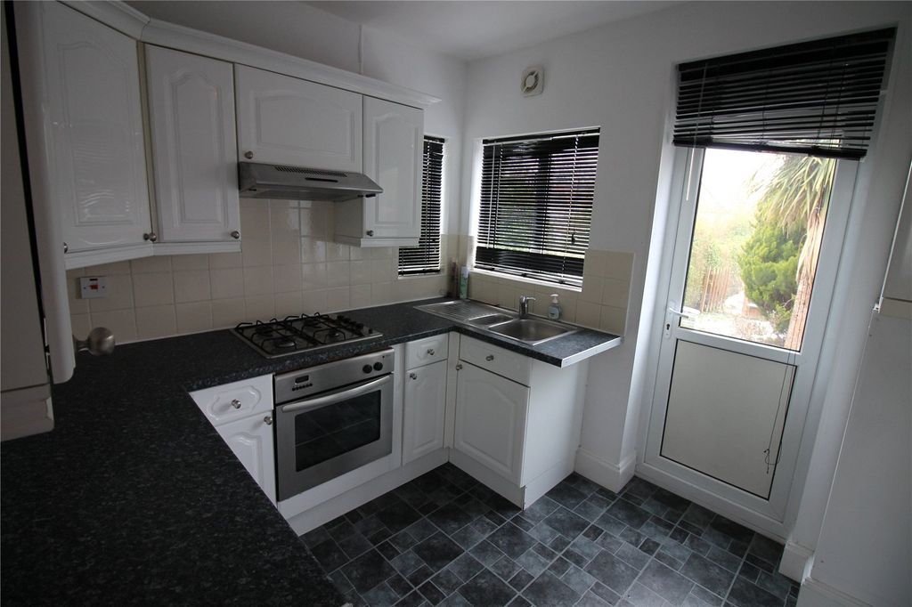 Property photo 3 of 3 Picture No. 04