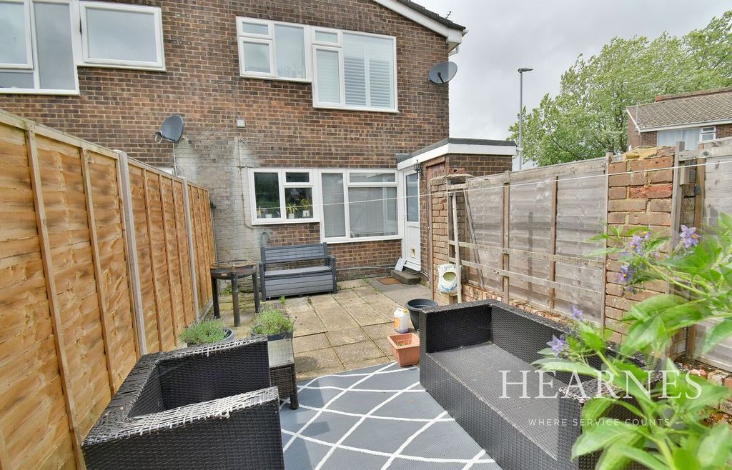 Property photo 1 of 12