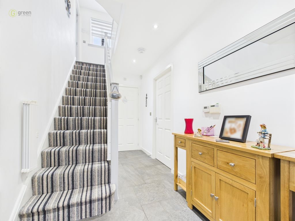 Property photo 2 of 45