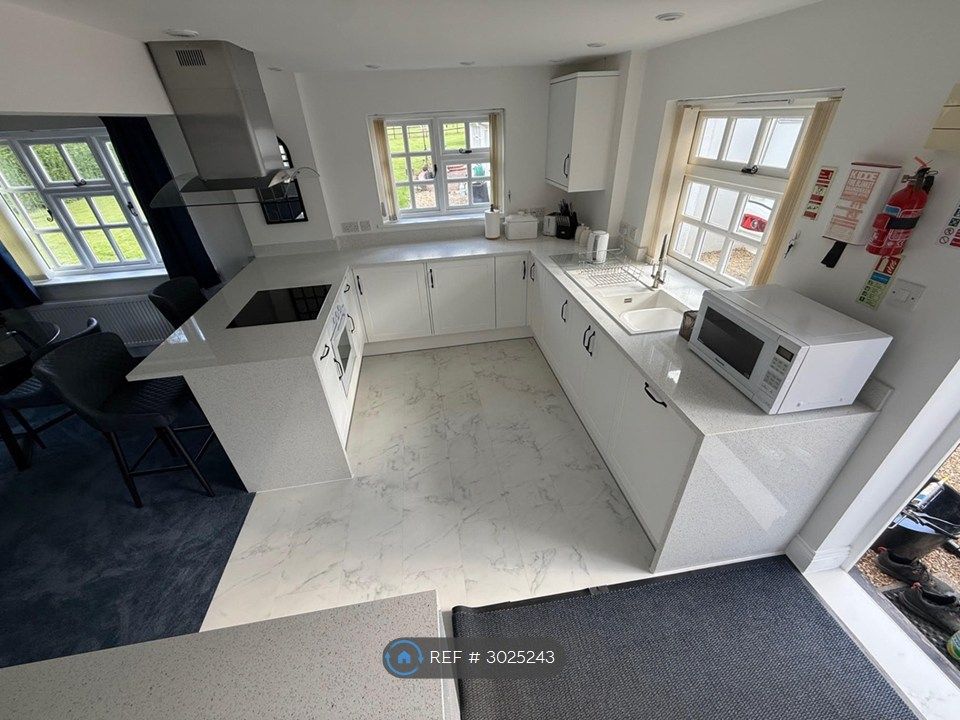 Property photo 3 of 10 Open Plan Kitchen Dining Area