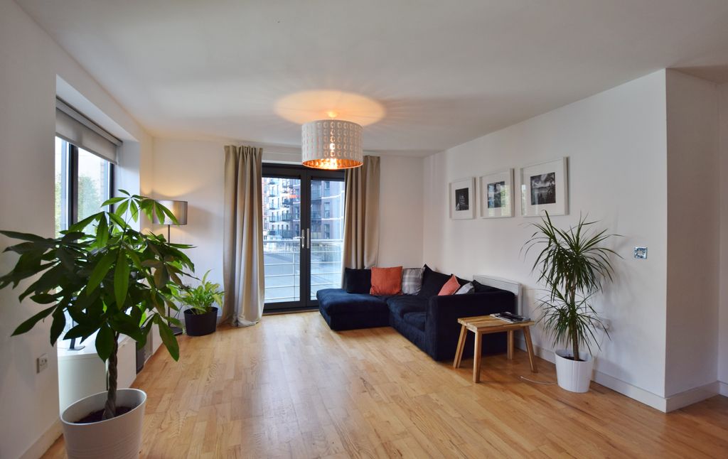 Property photo 2 of 9