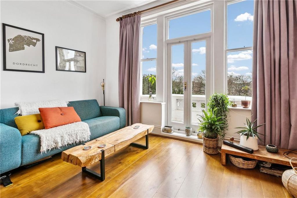 Property photo 3 of 6