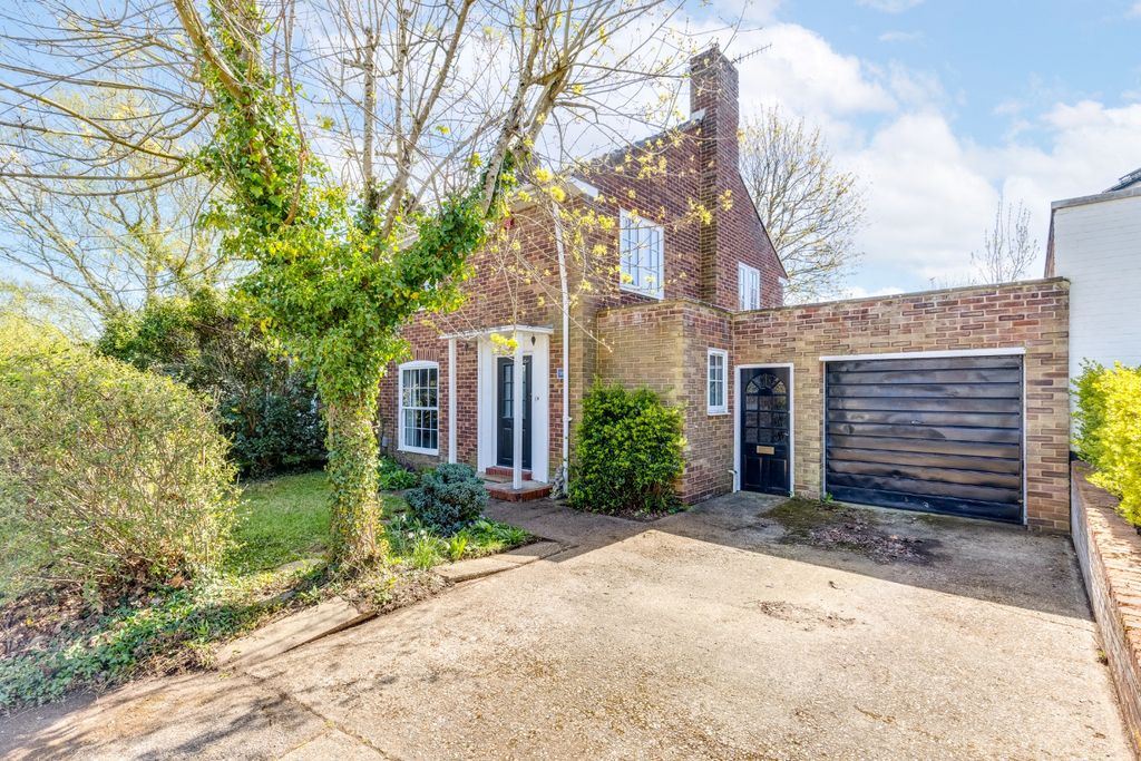Property photo 1 of 19 3579221
