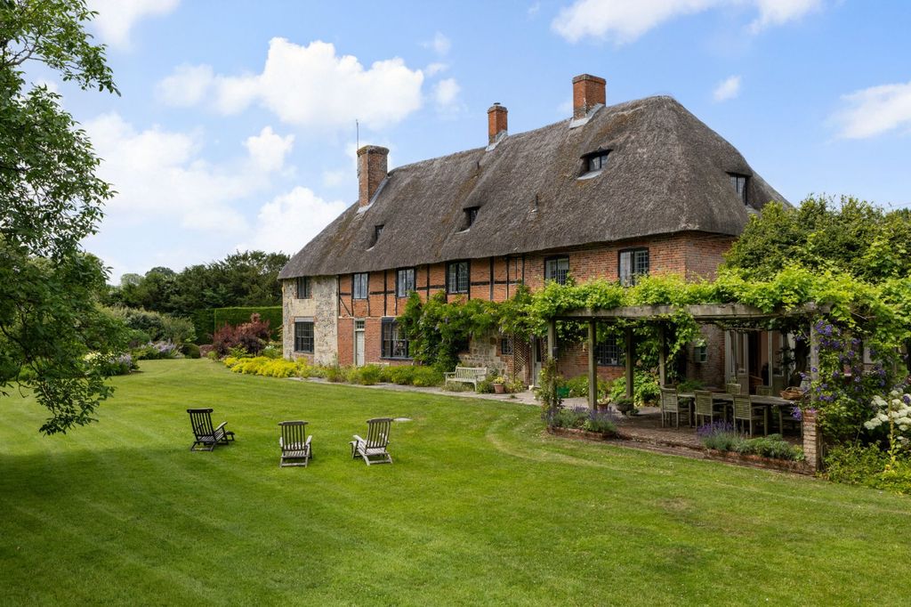 Property photo 1 of 23 Manor Farm House
