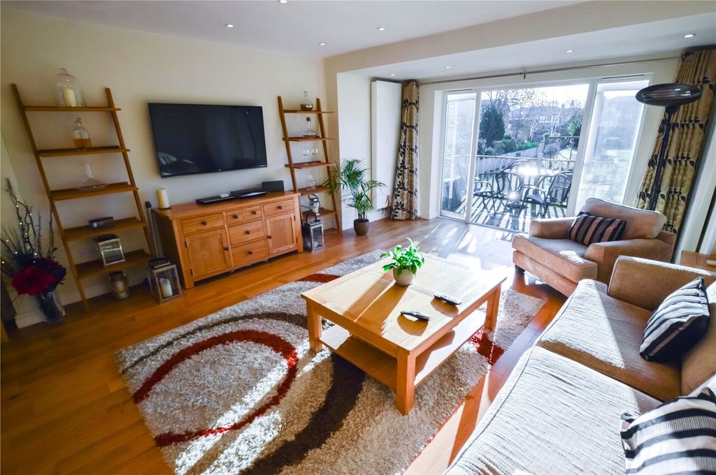 Property photo 2 of 14 Picture No. 02