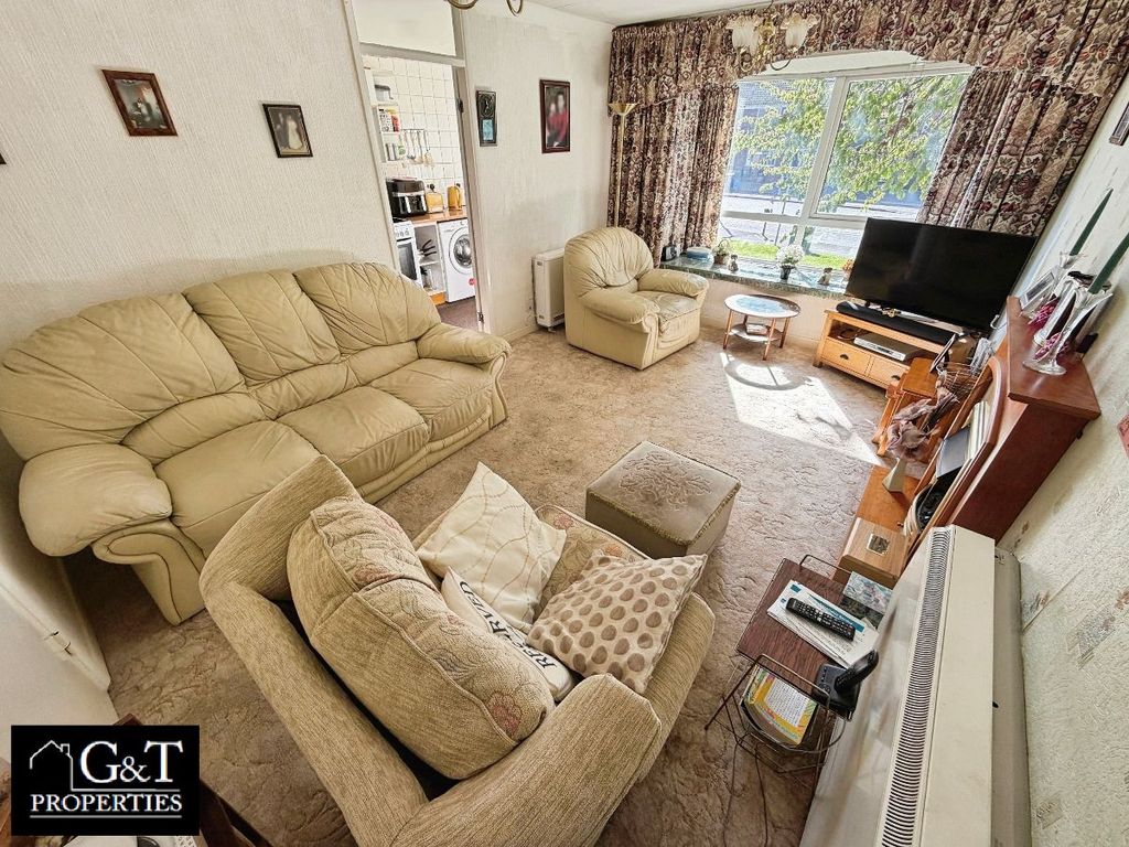 Property photo 3 of 12 Reception Room