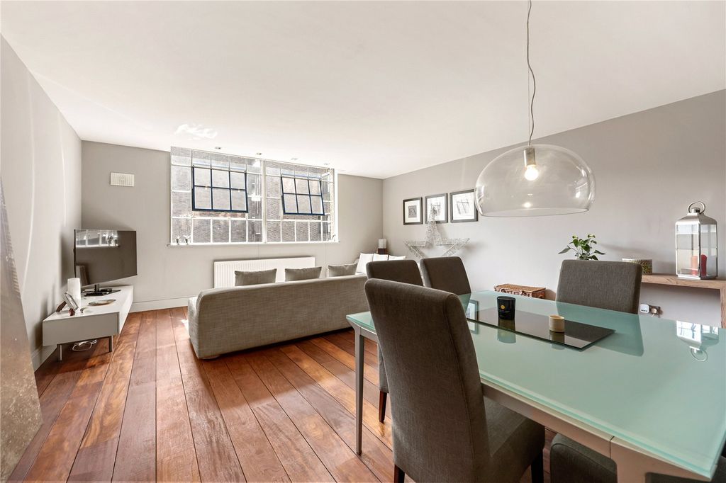 Property photo 1 of 11 Picture No. 04