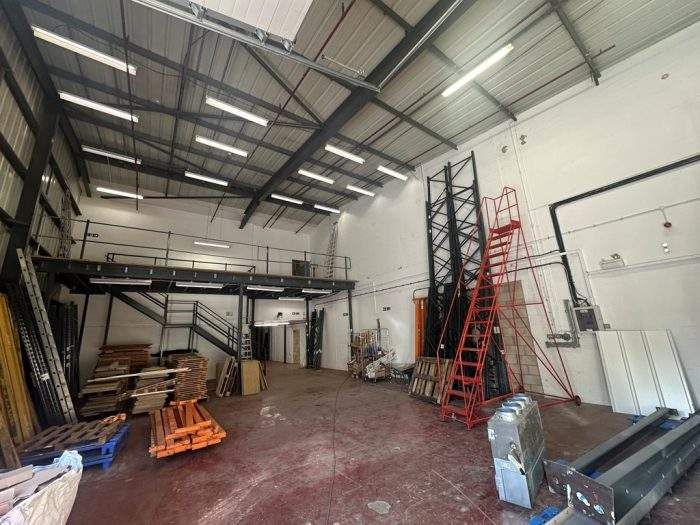 Property photo 3 of 5