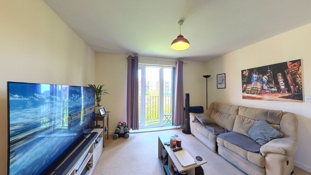 Property photo 3 of 22
