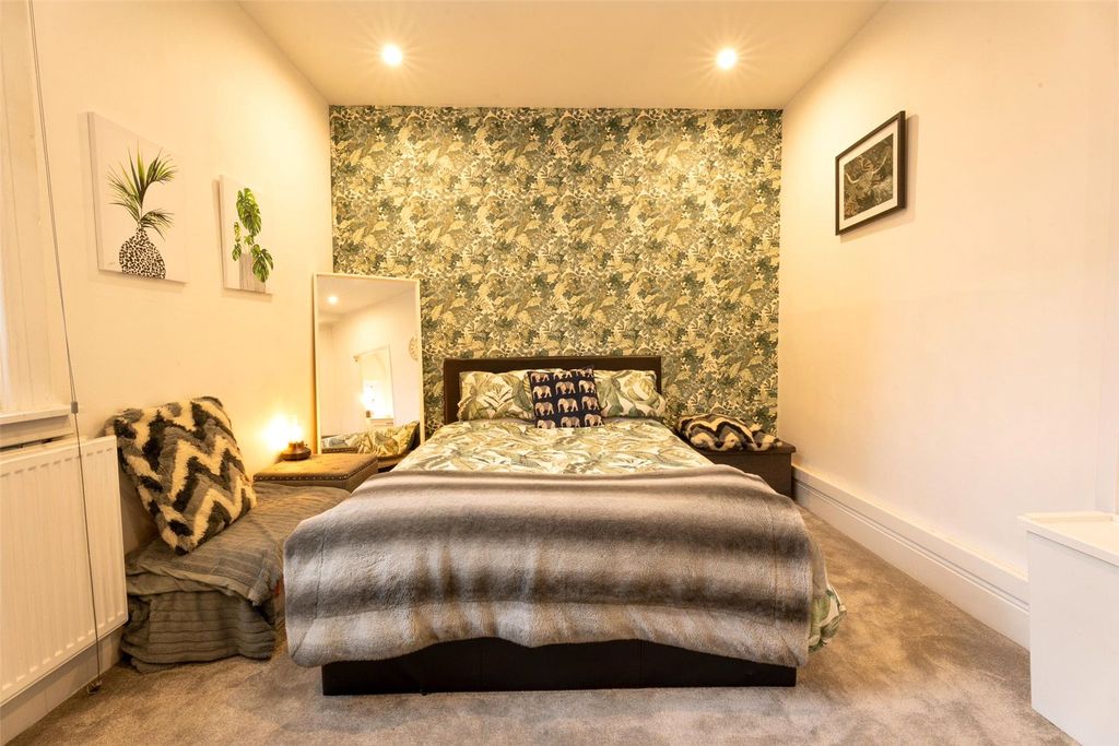 Property photo 2 of 11 Picture No. 07