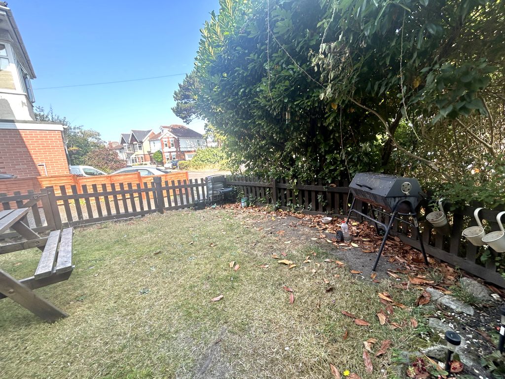 Property photo 2 of 23 Image00001