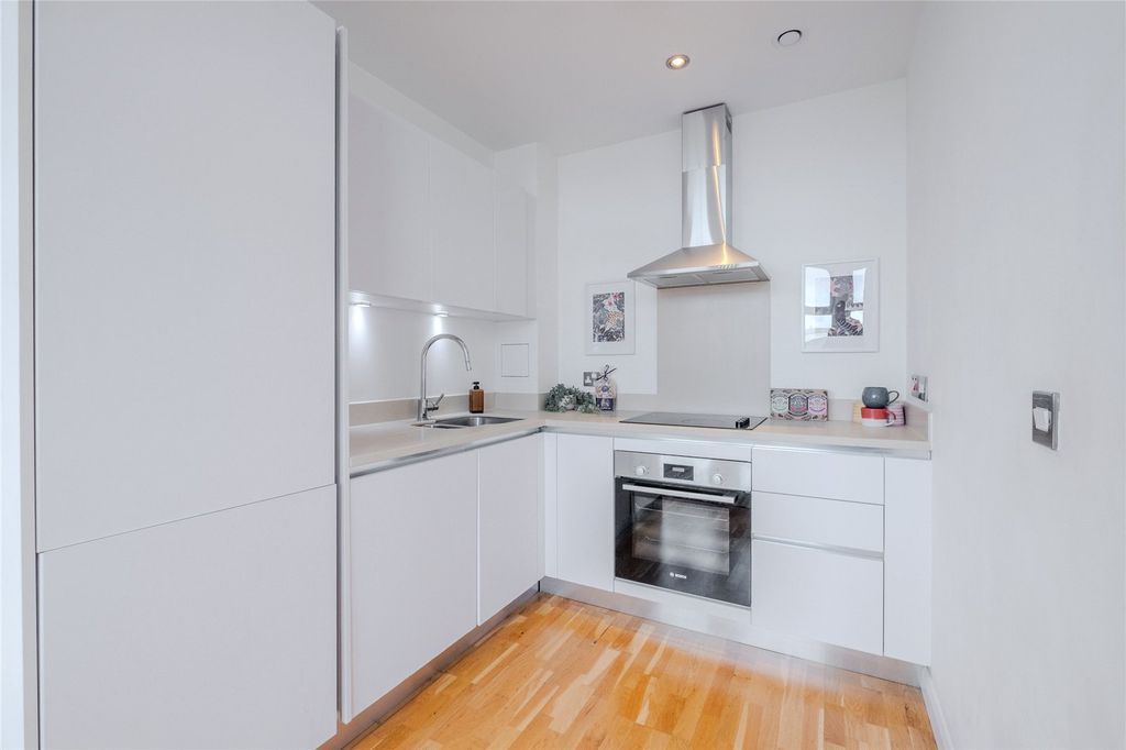 Property photo 2 of 7 Picture No. 03