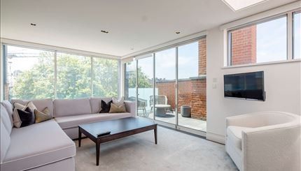 Property photo 3 of 25