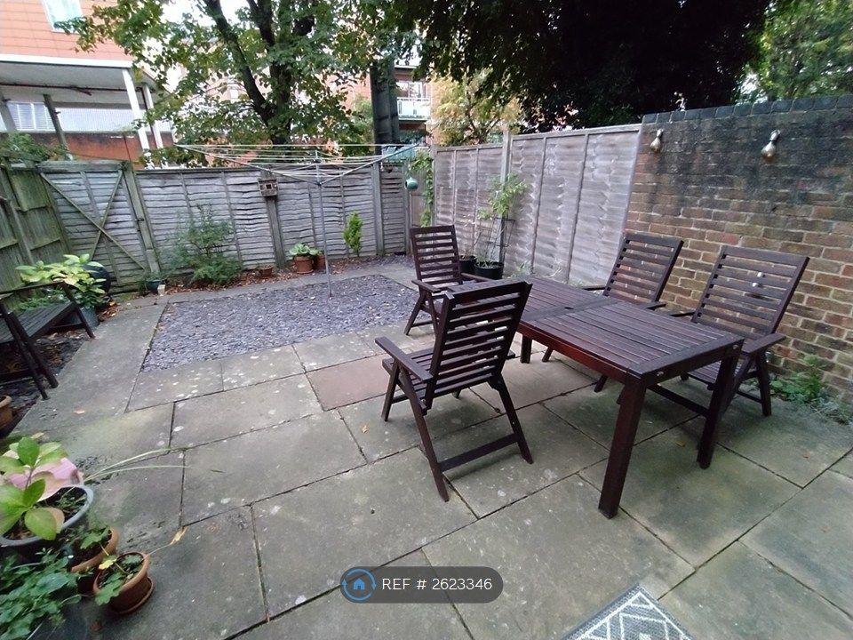 Property photo 3 of 10