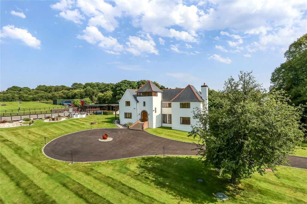 Property photo 1 of 23 Stonebridge