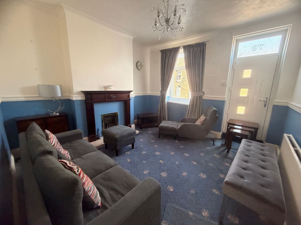 Property photo 2 of 7