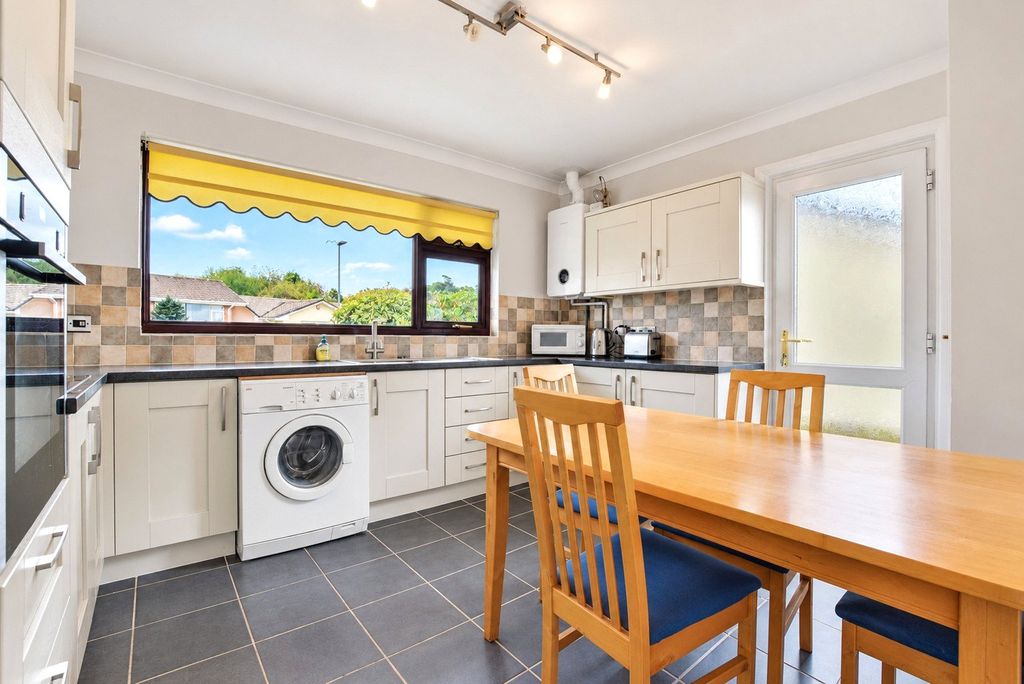 Property photo 2 of 10 2 - Picture No. 02