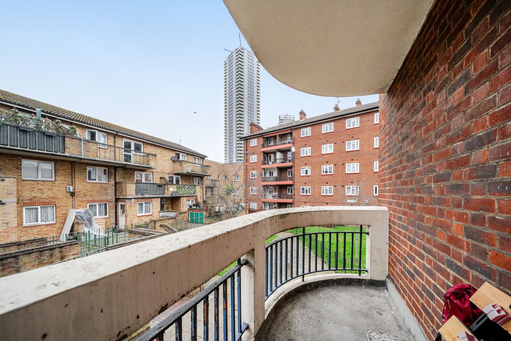 Property photo 3 of 15 Balcony