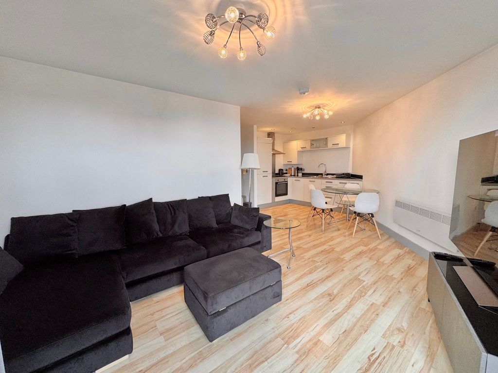 Property photo 2 of 13