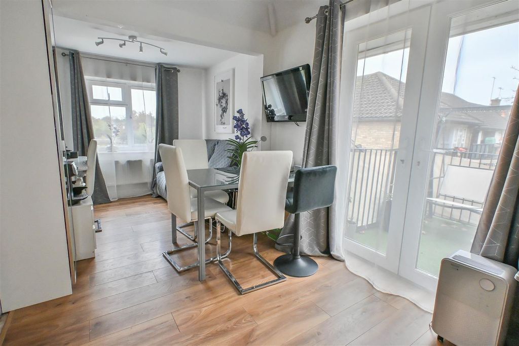 Property photo 3 of 8 Dsc_3049.Jpg