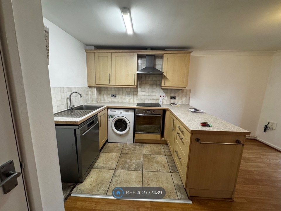 Property photo 2 of 5