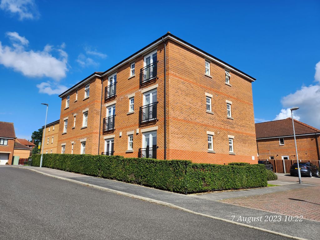 Property photo 1 of 9