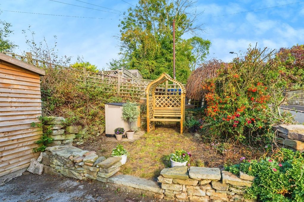 Property photo 2 of 19 30Fd5Ba9-2A8A1319-2-1040.Jpg