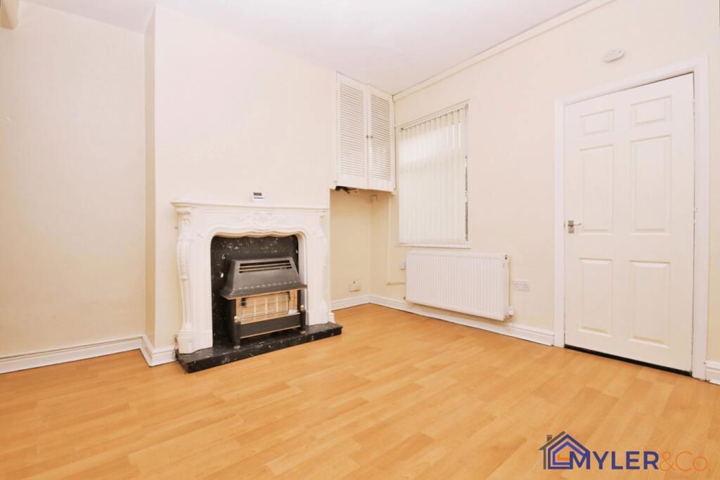Property photo 3 of 11