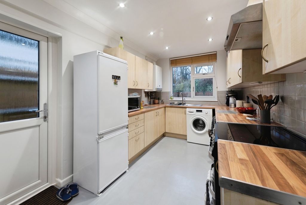 Property photo 1 of 12 Pbox-Img.Jpg