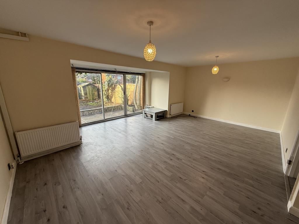 Property photo 3 of 9 Living Room