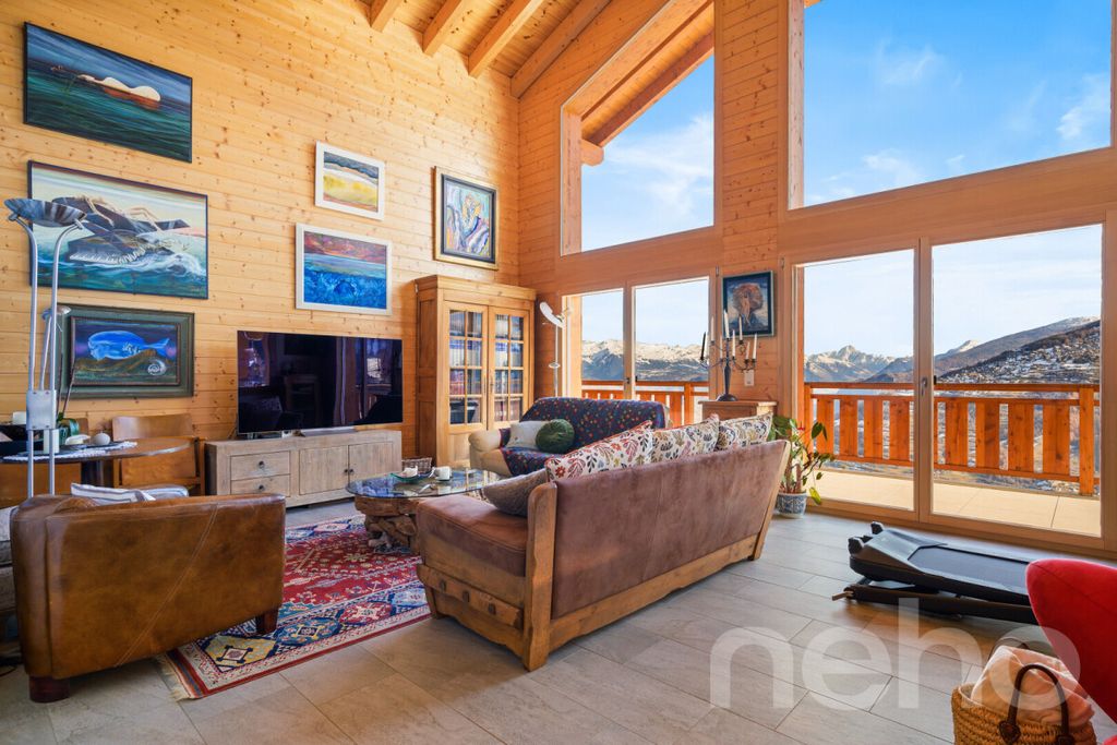 Property photo 2 of 13