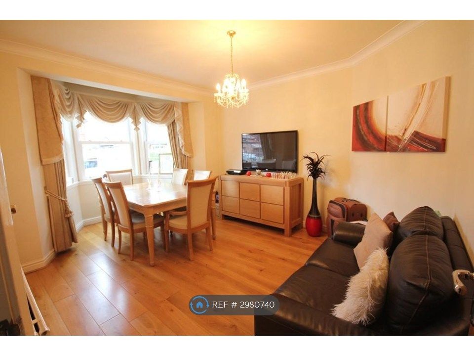 Property photo 3 of 11 Front Reception Room