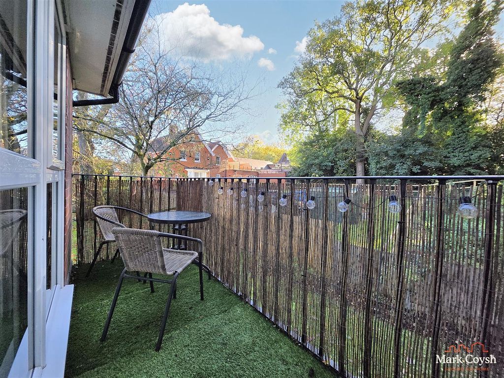 Property photo 3 of 19 20251024_112010.Jpg